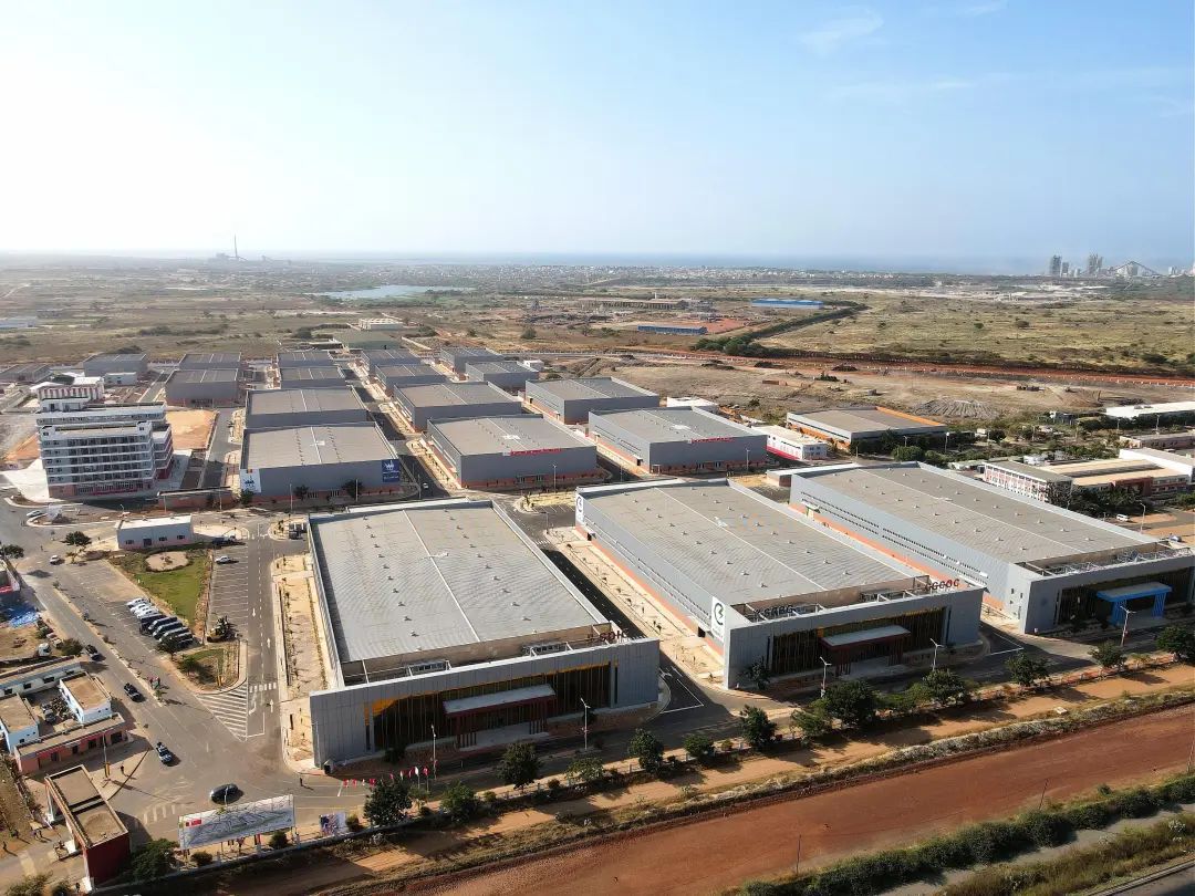 川電技術、中國標準輸出典范項目——塞內加爾加姆尼亞久工業園二期工業園竣工投產